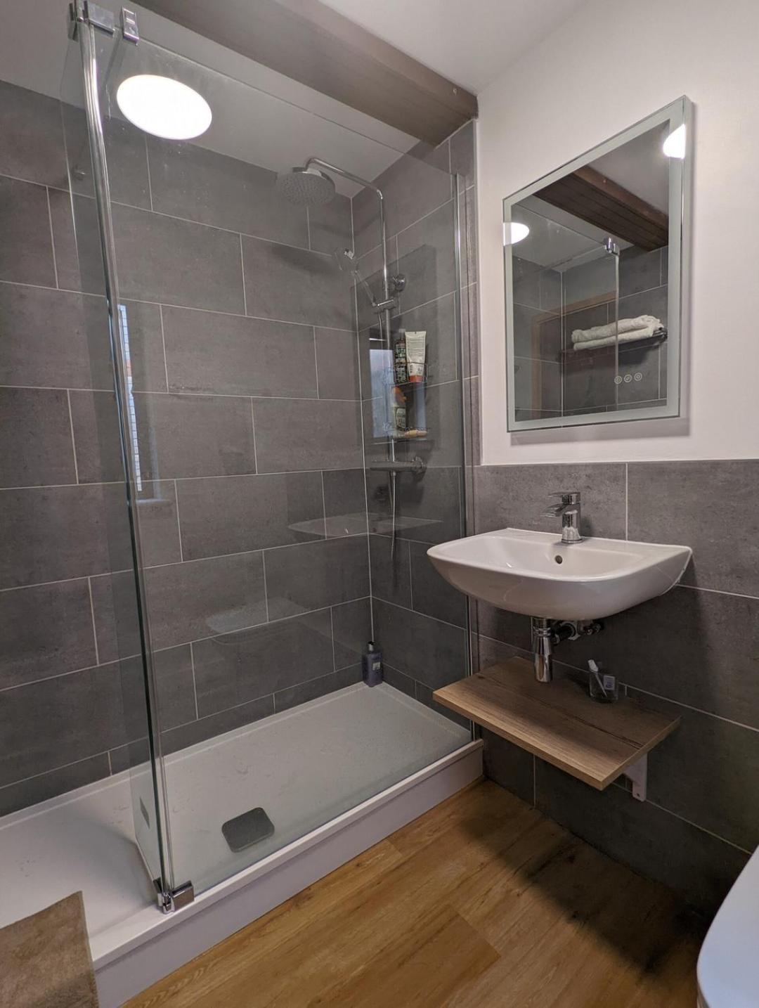 New Bright And Sunny Flat In Oxford City Centre Extérieur photo